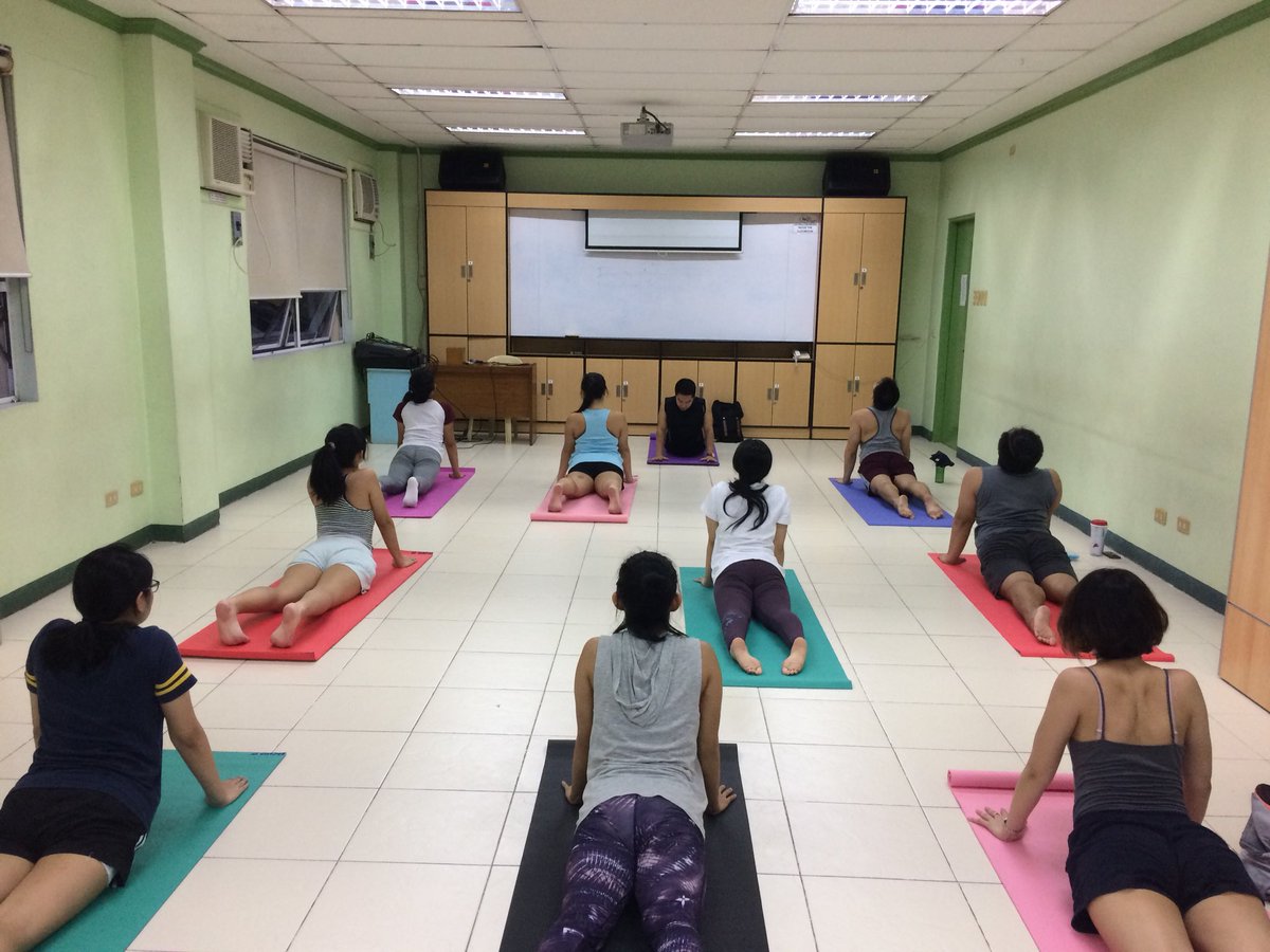bigkis_upm's tweet photo. NH: Yoga session here at CAMP Room 402-403 #ConnectCommunicateCare https://t.co/qG0BXHEooR