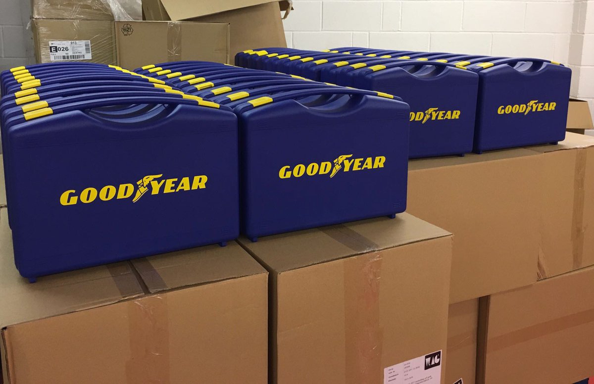 Translogik's tweet image. Gettin' our Friday started right 👍- another shipment of Translogik #probes headed out to #Goodyear USA! #tpms #tirecare #tirehealth
