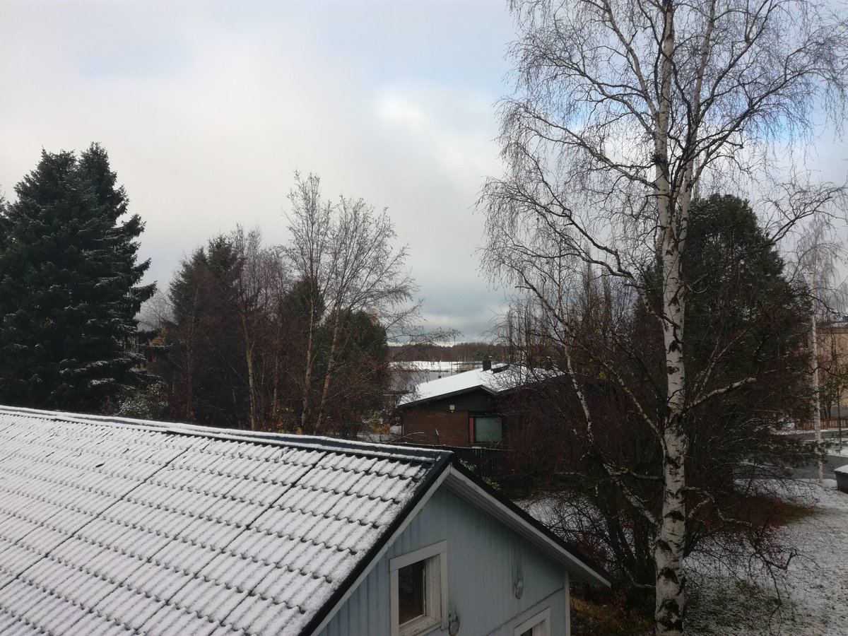 colectivoblog's tweet photo. First snow came today to the north! Getting ready for the winter! 😍❄️⛄ https://t.co/8exUzxbKp8