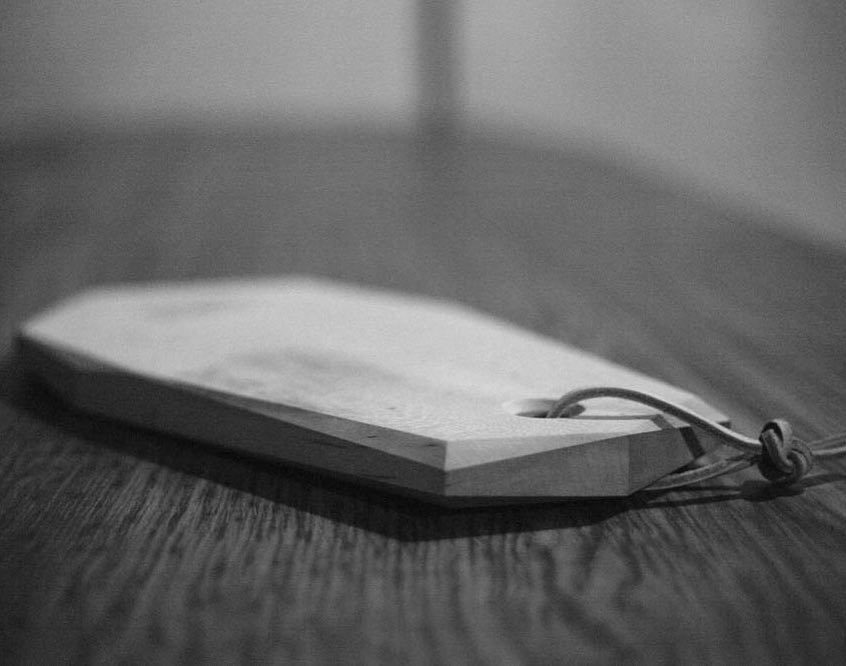 LIVE AUCTION! There's still time to bid on this Sycamore PLANE Chopping Board in support of #makersforpuertorico o… ift.tt/2yUMGqt