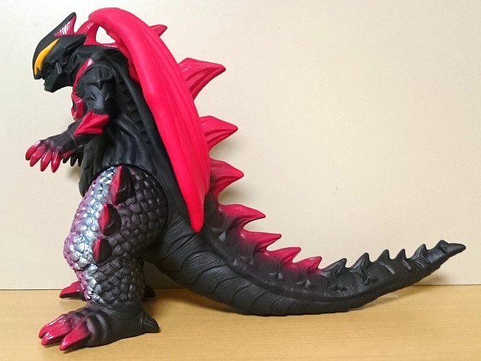 第4のベリアル融合獣キメラベロス。ゾグ第二形態×ファイブキングという