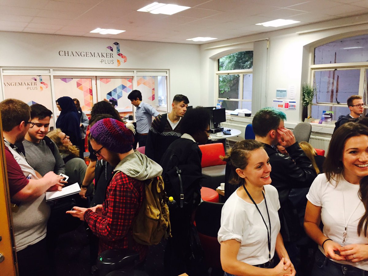 abi_wicks's tweet photo. What a fab way to start a Friday! Our @Changemaker_Hub Cafe is in full swing! It's buzzy in here today #CMWeek17 #UoN #Changemaker https://t.co/0JgaFwzpXC