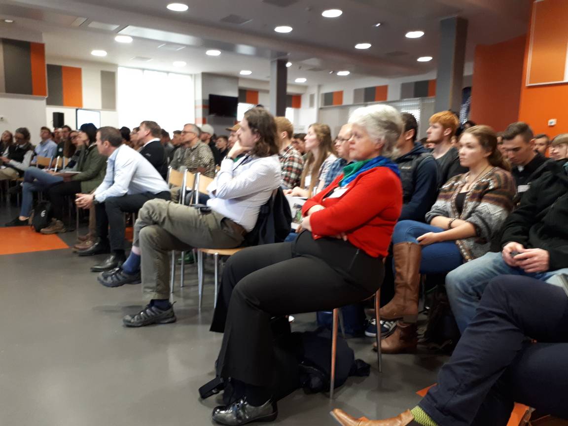royal_forestry's tweet photo. #forestrytechday #forestryskills great to see full house https://t.co/1Yf56gajAv