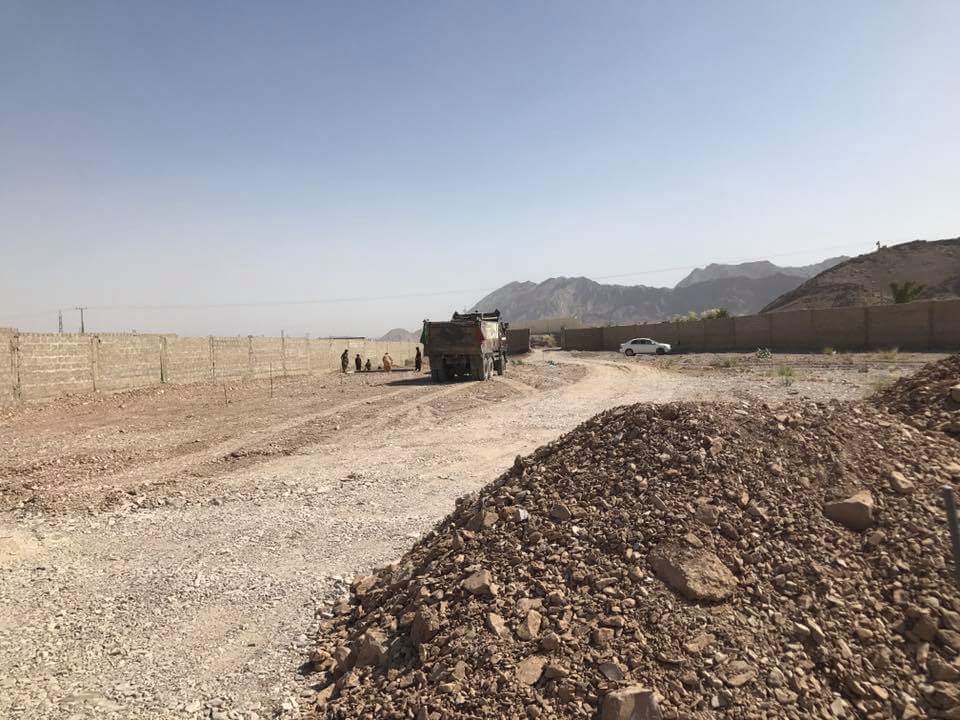 ShokaroKhuzdar's tweet photo. Here is The Proof of Illegal Constructions By Land Mafia Head Manzoor Channal at Shokaro Khuzdar(Rais Ghaus Baksh Soz Land)Near Police Lane https://t.co/6SoSjRllJK