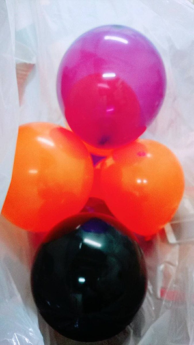 imufes2017's tweet photo. 美術部門の活動報告😊
🎃かぼちゃ🎃と🎈ふうせん🎈 https://t.co/XuTg57HpoB