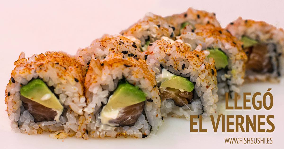 fishsushicorner's tweet photo. Disfruta del fin de semana con una sonrisa 😁 #porfinllegoelviernes #fishsushi #artesanosdelsushi #sushi📍https://t.co/QUwrzqTYVl https://t.co/WLNuTUihzM