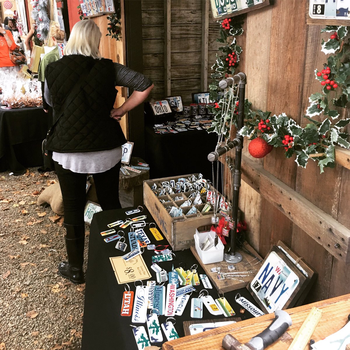 We will be back at #Christmas in the Woods this weekend  in Columbiana,Ohio..the weather will be your typical incredible perfect fall days