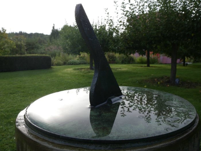 The <a href="/NTBerrington/">Berrington Hall</a> sun dial was looking very dramatic in the morning sun #NTMidlands goo.gl/YcASJq