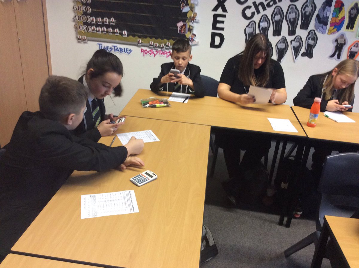 MissGreenWLA's tweet photo. Year 7 LOVE DIVISION! ➗❤️@WestLakesMaths @WestLakesAcad https://t.co/PoizE30abo