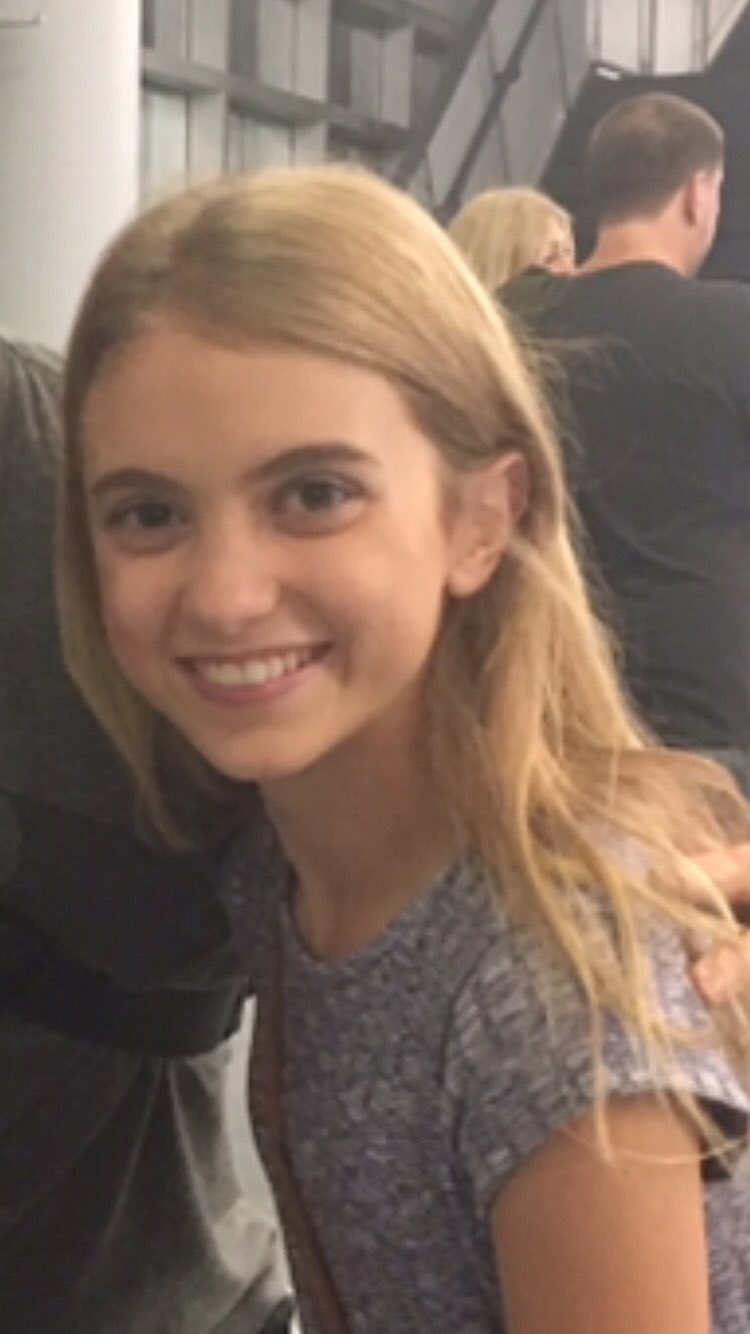 Madison Brydges on Twitter: &ldquo;Whoo hoo! It&rsquo;s Friday!!👍😊👍 Stop, take some