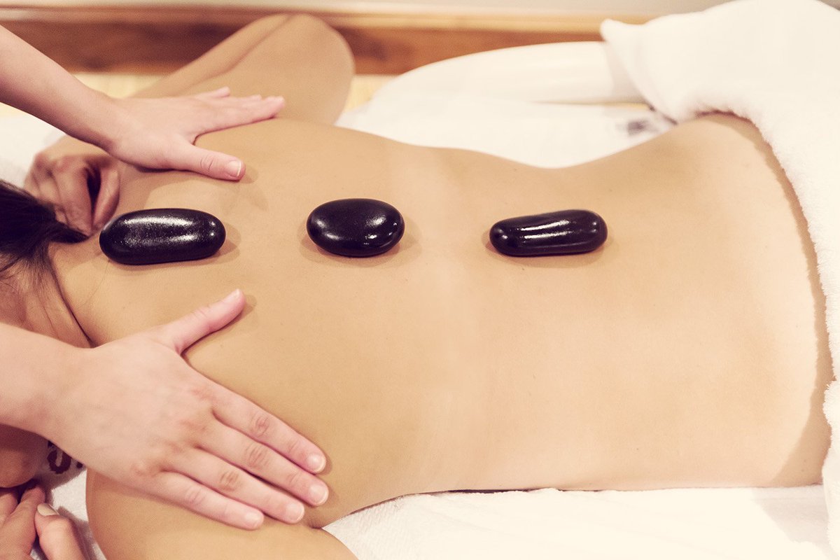 MacCraxtonWood's tweet photo. Autumn Spa Day with lunch - treat yourselves! https://t.co/lpnE2wMxA2 https://t.co/KPxolNEBHW