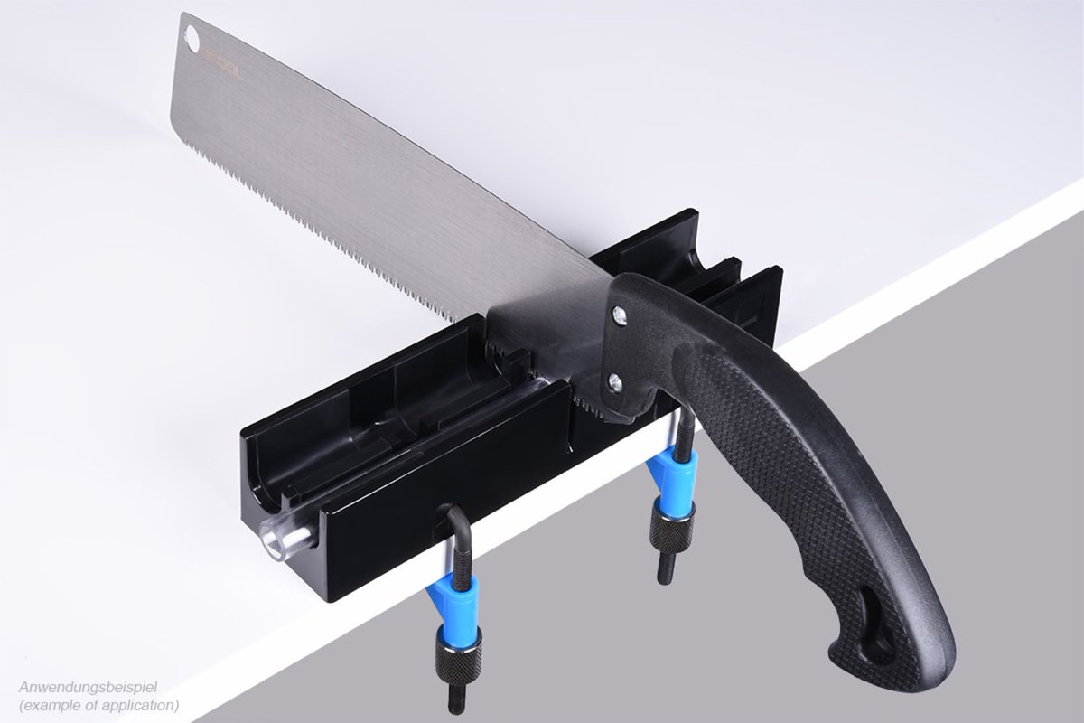 hardwareluxx_de's tweet photo. Der #Alphacool #Eiskoffer beinhaltet das Equipment zum Biegen uns Anpassen der #Hardtubes für eine Wasserkühlung: https://t.co/ROddG8bIEx https://t.co/9Zfj8djxPg
