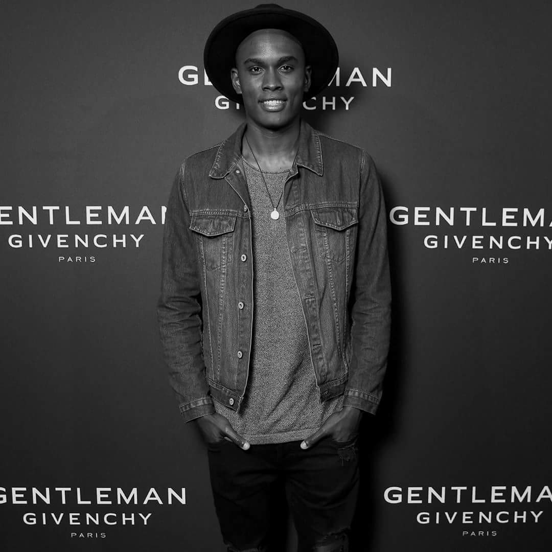 truworthszim's tweet photo. The New Gentleman Givenchy Officially launches today!! Experience the elegantly bold GentleMan Party discover the best moments....
#New https://t.co/zANljMbCfj