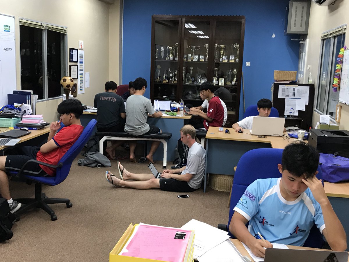 peter4him's tweet photo. @RDELLOS10 @GSISKorea Varsity boys #ACSC not only kick in the ball hard, but hitting the books too...#KnightRok in #study hall in #malaysia https://t.co/WUpSlM78a4