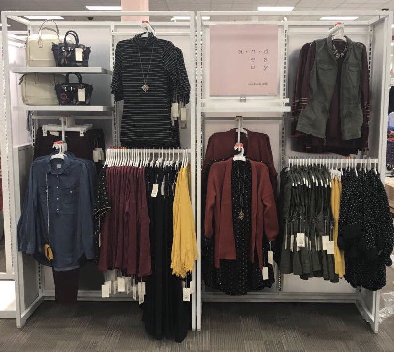 A New Day fall moment! 
#remodel2.0