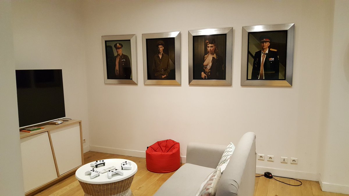 o_fabien's tweet photo. Quels locaux @Gamned ! On valide l'approche artistique chez @OathFR ! https://t.co/bLLLzYn6VR