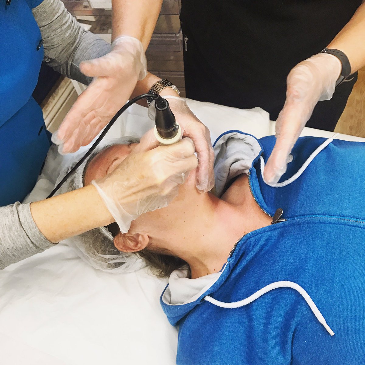 CygniniClinic's tweet photo. Can you guess which exciting treatment is coming soon? We can't wait to show you what we've been training in!! ✨#newtreatments https://t.co/3selt3unnE