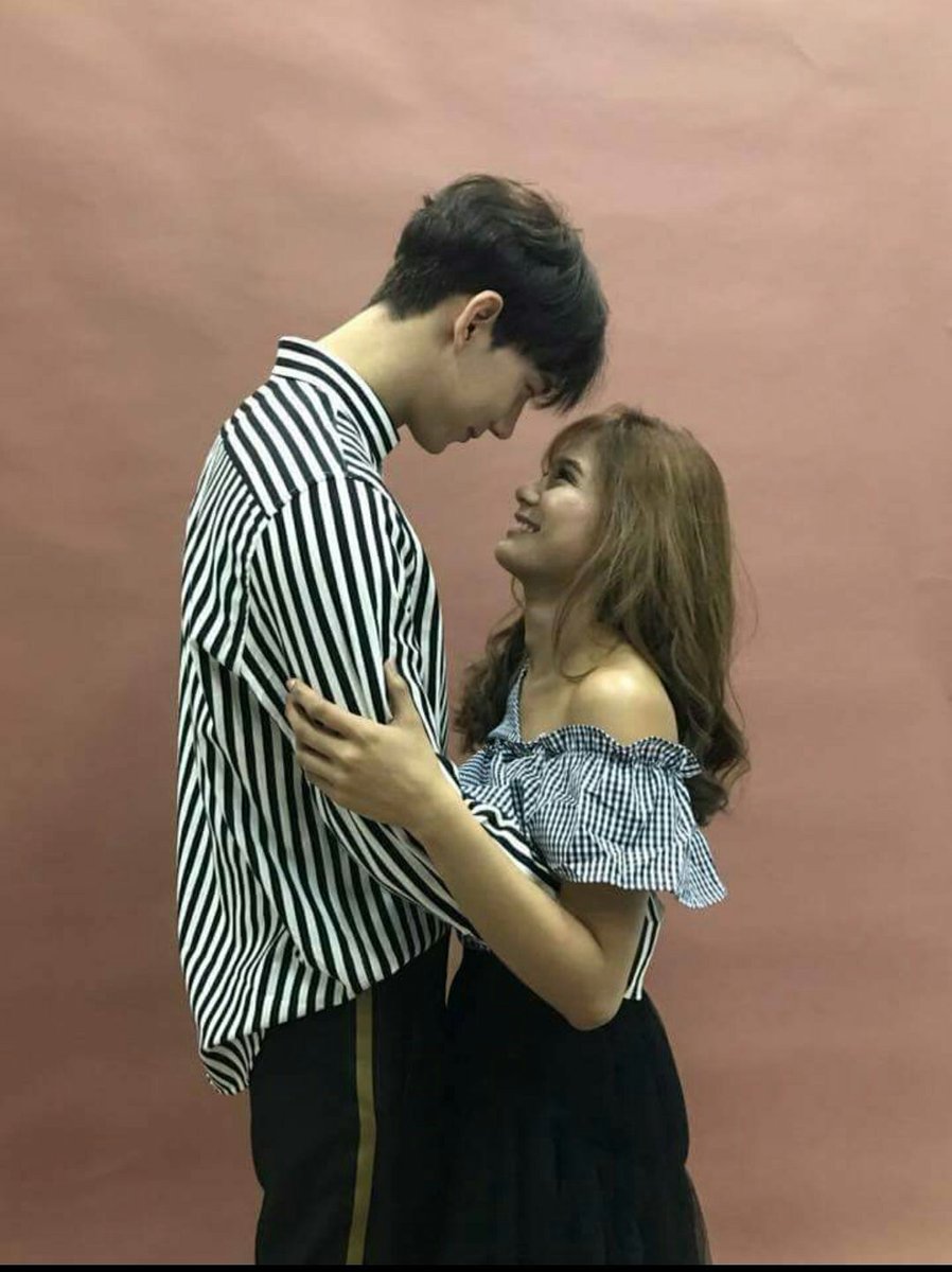 MadeleneMelecio's tweet photo. Sir gaano ka close.. Ganito ba? Or closer pa..
#MMKforDEVONSERON https://t.co/LwTrXQ7sNZ