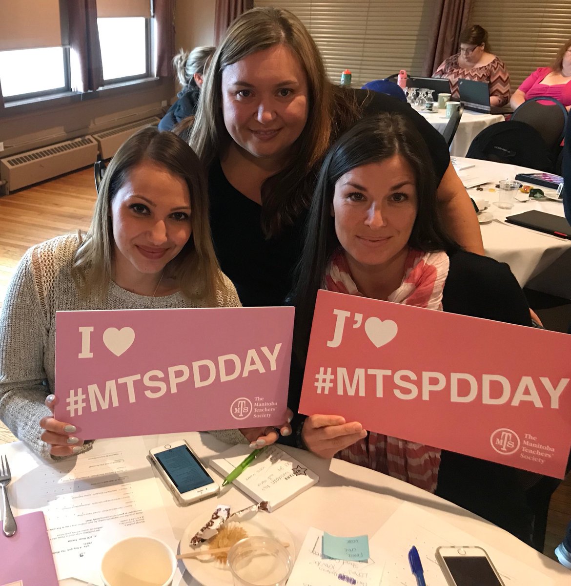 BeaMW6590's tweet photo. #MTSPDDAY #MASTARS https://t.co/IPH0wOuJR0