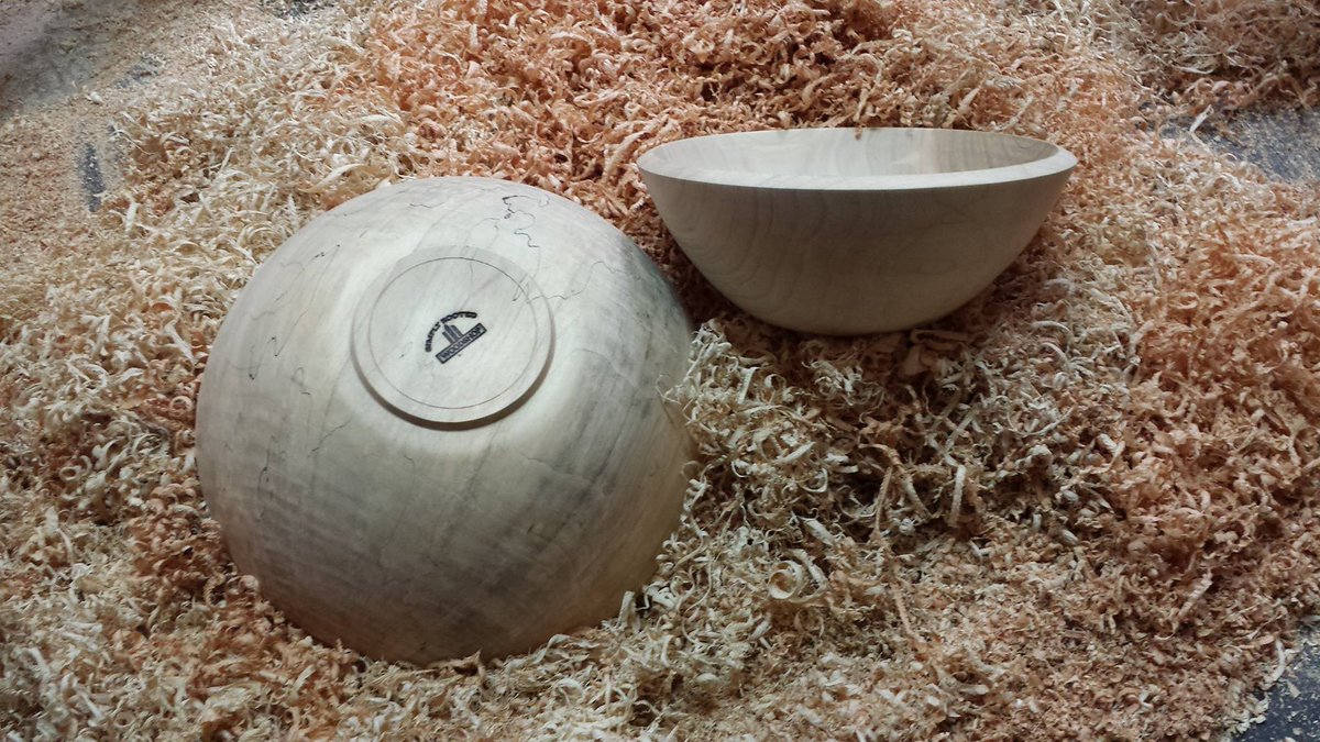 OntarioWood's tweet photo. Don’t miss out on seeing what @SimplyRootedKW brought to #FallCottageLife ... ! https://t.co/N0y2yv181Y