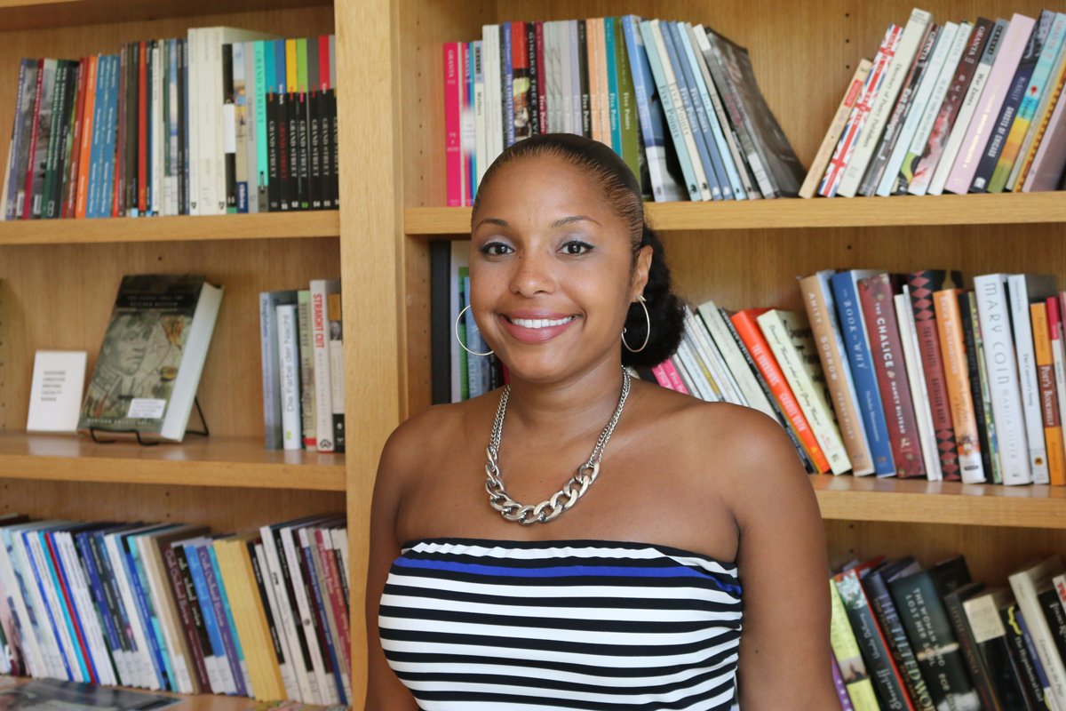 GCGradStudies's tweet photo. "I realized my purpose was to help people &amp; my passion was grammar &amp; writing" -Porscha Burke MFA '17 https://t.co/9kyYZdXNCK. #CNF20 https://t.co/Q1zkTIeD0m