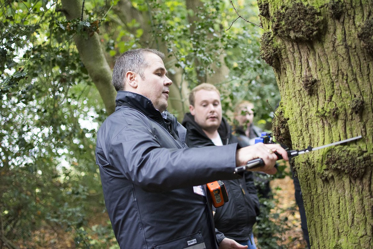 MoultonCollege's tweet photo. Students getting hands on at the inaugural Future #Foresters event at Moulton College! #forestrytechday #arboriculture #STUDYatMoulton https://t.co/nbTRw04Ya7