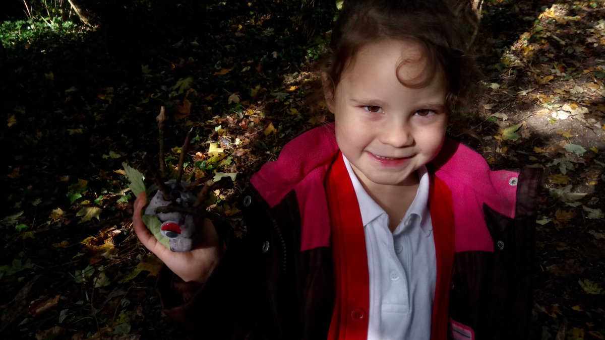 MonksAbbeyFS2's tweet photo. We made hedgehogs today out in the @monksabbey woods. What can I say? They were awesome! #monksabbeyrocks https://t.co/t5wB3O2cHE