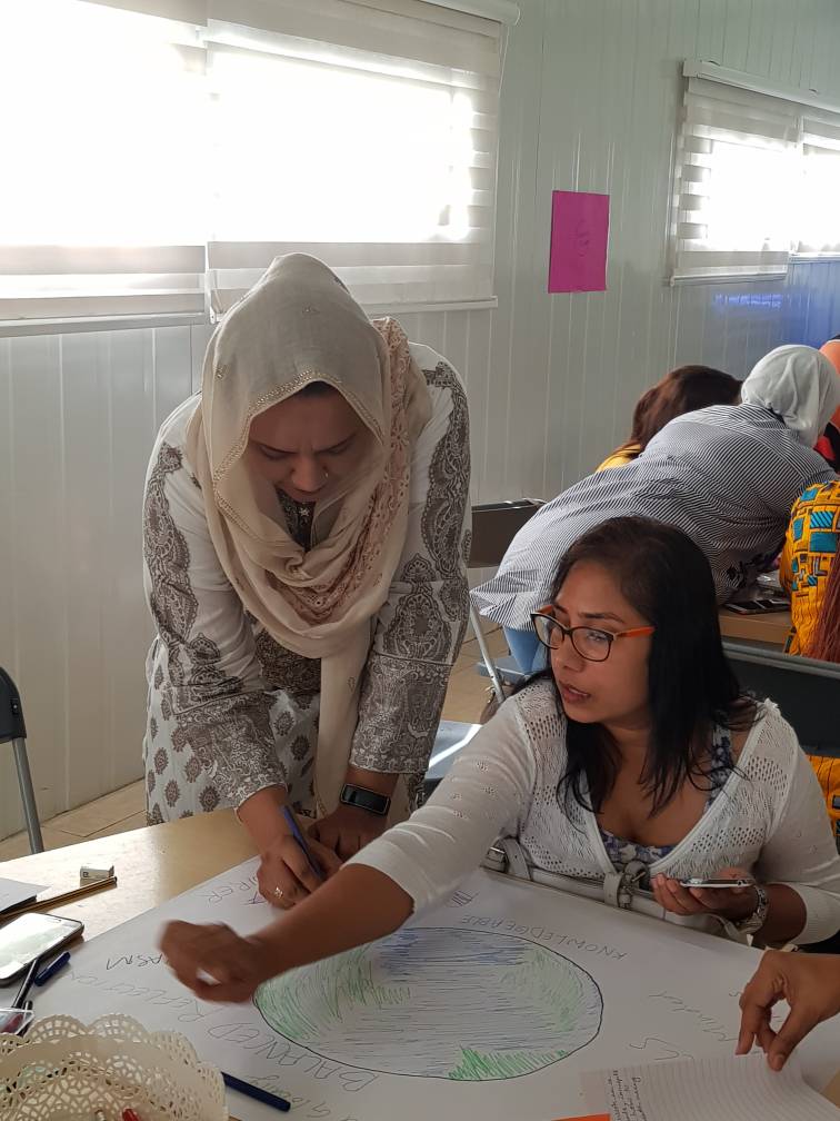 ARIS_Ghana's tweet photo. “#ARISVERSITY,” a parents course on how to converse with your child in the #IBPYP language. https://t.co/BPn2tYbub2