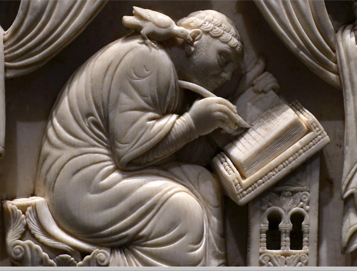 ParvaVox's tweet photo. Writing in #medieval times usually was a collaborative endeavour: Gregory the Great, a whispering dove &amp; scribal team in superb 10thC ivory https://t.co/ZtUL6rcDpo