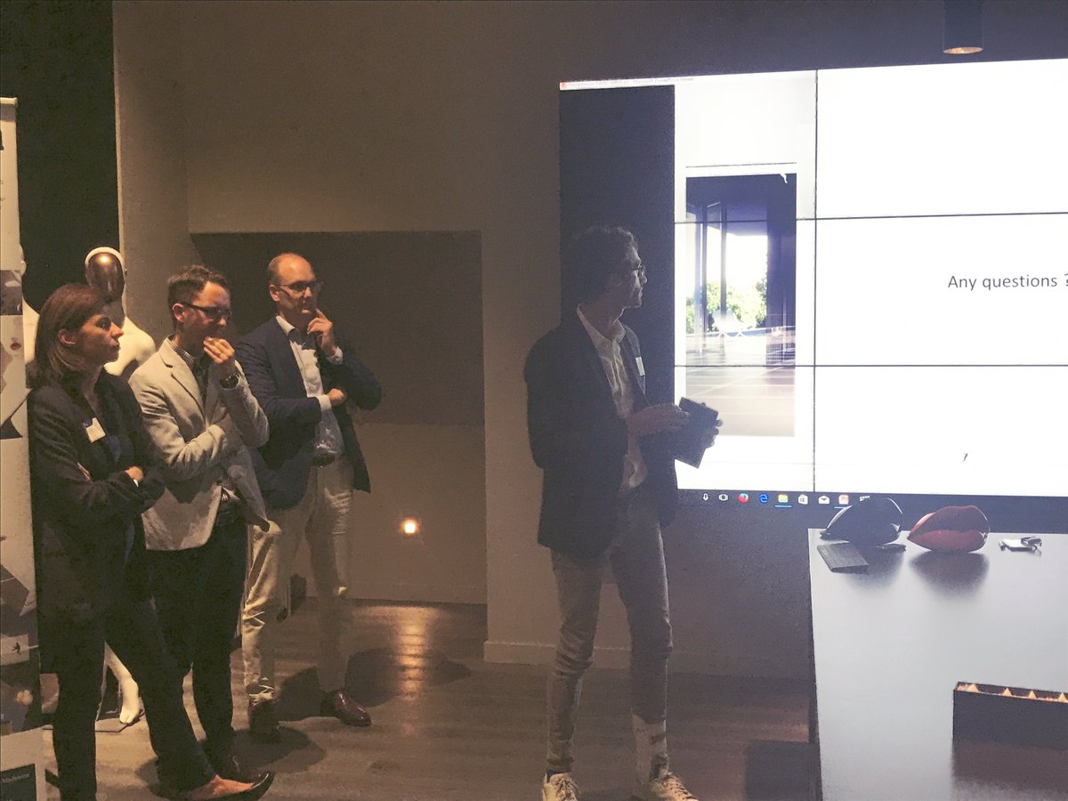 WattNetwork's tweet photo. Watt REM se lance à #NY et organise un Business &amp; Drinks autour de la mutation du point de vente et de l’espace de travail @WattREM https://t.co/XjYNEJoLbp