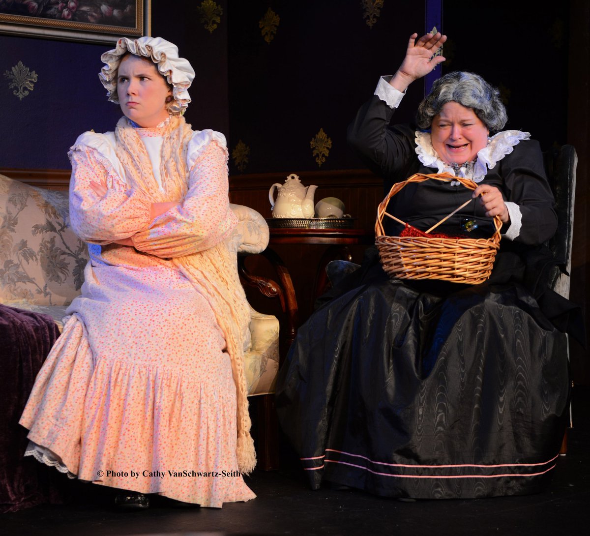 OnionManNews's tweet photo. Tonight at 7:30 "Three Ladies of Orpington" at Onion Man. Come enjoy a very wild ride. #theatre #newplays #atl #chambleega https://t.co/muAN3rJIyl