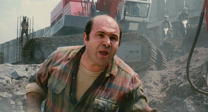 New happy birthday shot What movie is it? 5 min to answer! (5 points) [Robert Costanzo, 75] 