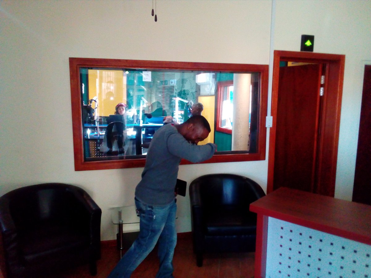 smavundla's tweet photo. Out with founder of @NkosiFoundation Nkosi Masiza at @RadioZibonele talking everything sports and #SummerFitnessBootCamp #PRNeverSleeps https://t.co/LPL5bBSbr1