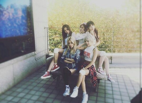 GENIEUPDATES's tweet photo. [#1yearwithBULLDOK] it's been a year since bulldok debuted, bringing everyone an immense happiness! we miss you, we love you 💜. https://t.co/CRUHygg80C