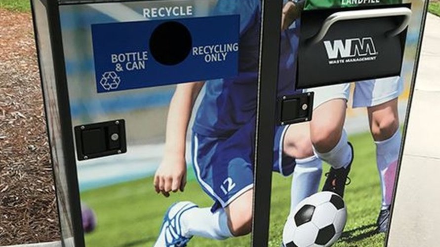 WasteManagement's tweet photo. WM installs solar-powered, "smart" trash containers in Florida beaches &amp; parks. https://t.co/0m2iCvcd5n https://t.co/wMPm8eYLwA