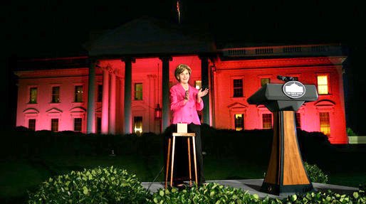 GWBLibrary's tweet photo. #Pink #FLOTUS_Friday Mrs. Laura Bush led ‘08 White House #BreastCancerAwareness lighting ceremony: https://t.co/Si5GWPdA7k https://t.co/1UaoyatkDg