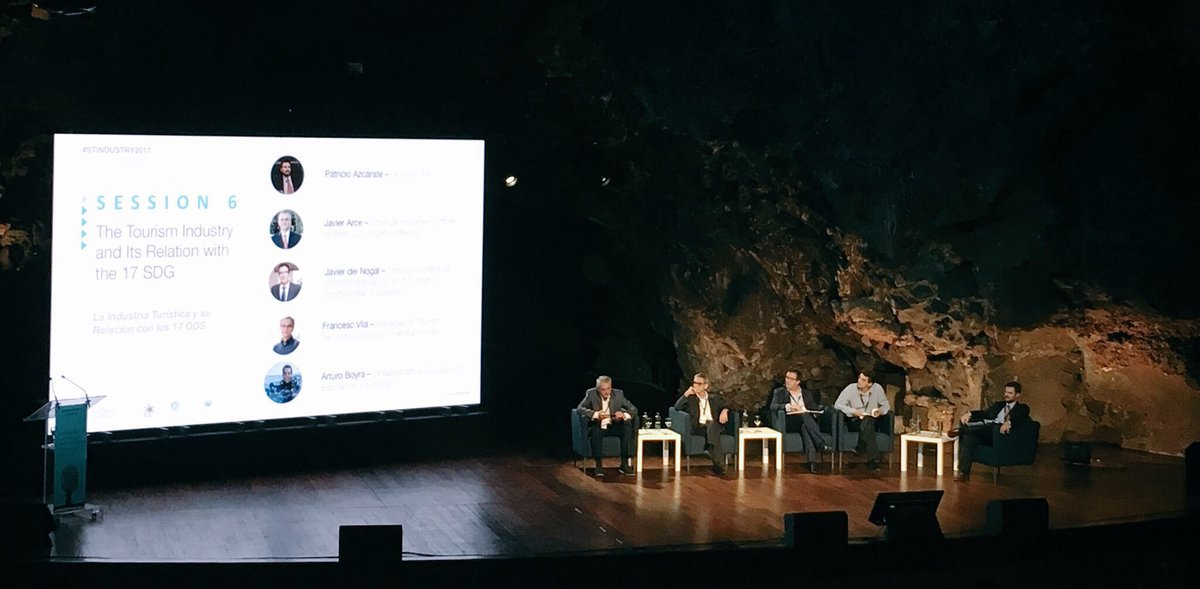 SPELTurismoLZT's tweet photo. Última mesa redonda de #STINDUSTRY2017, “ La Industria turística y su relación con los 17 ODS” https://t.co/tnIg1NhobT