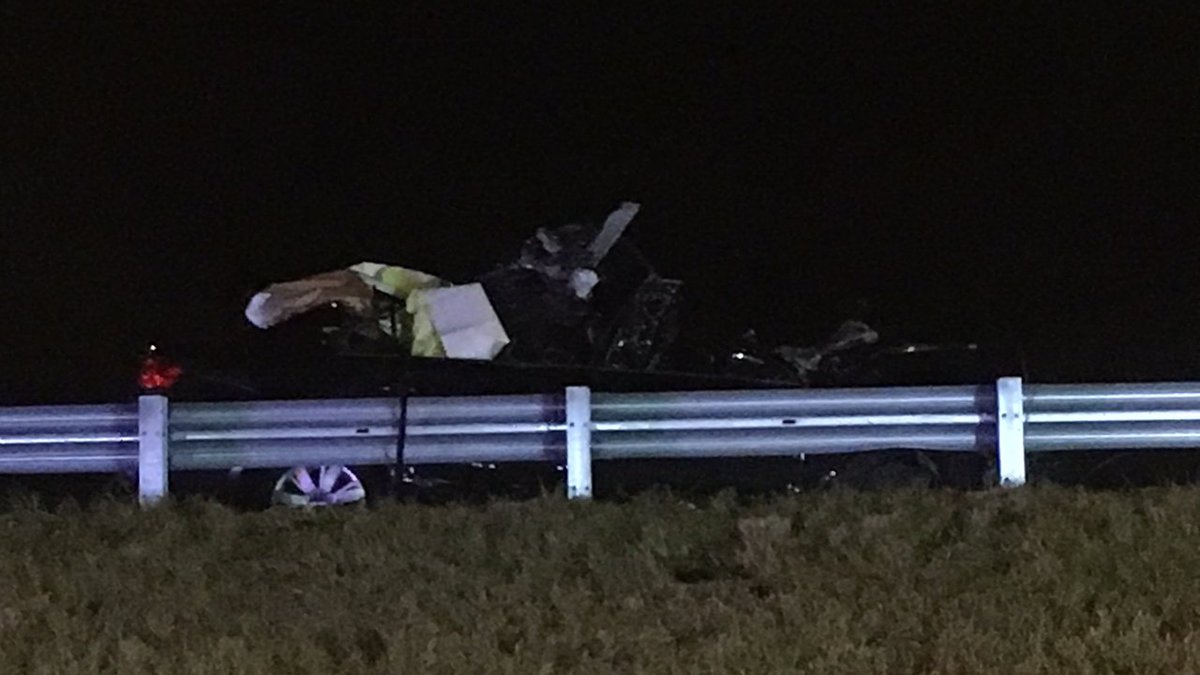 Fatal crash closes northbound lanes of Turnpike near Cutler Bay bit.ly/2yW6071?source… https://t.co/tQHZnC8SiI