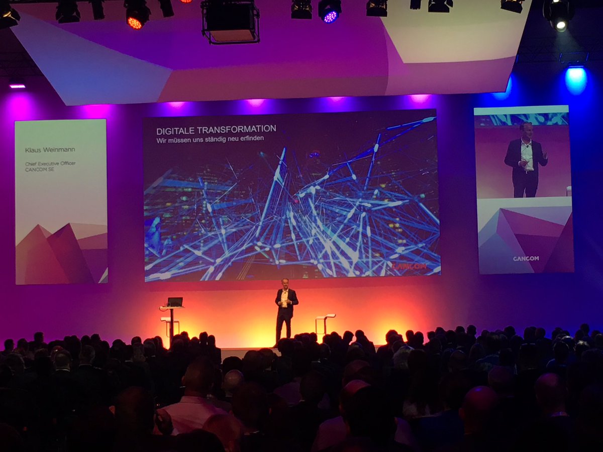 benjaminkrebs1's tweet photo. #inspirience - impressive show by our great partner CANCOM in #munich #DigitalTransformation #Isilon https://t.co/0ZmIT4m51P