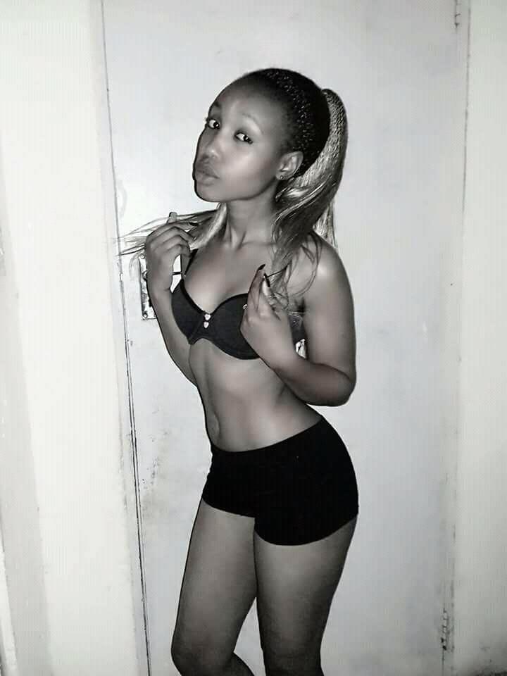 LucidDreamzSA's tweet photo. Rate out of 10 
#Mzansihotties https://t.co/Q3TyJhli1A