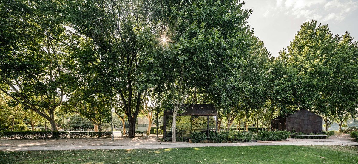 METALOCUS's tweet photo. Escuela de tenis y Padle por BETA.Ø arquitectura 
https://t.co/Cr1ChH4DQK
@BETApuntocero @imgsubliminal https://t.co/ZUY1xW3fBB