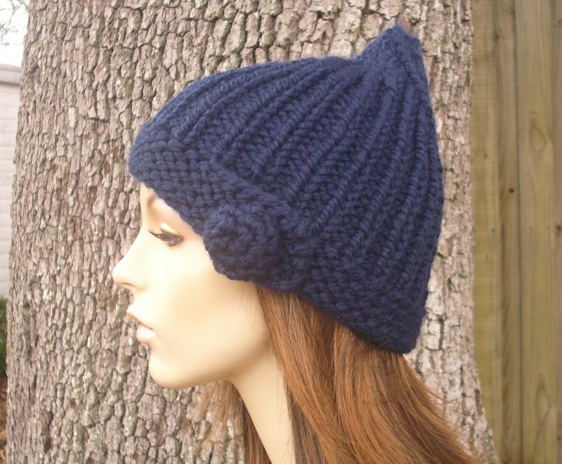 pixiebellshop's tweet photo. Instant Download Knitting Pattern - Gnome Hat Pattern Elf Hat Pattern - K… https://t.co/F3BRvrYUlR #Etsy #KnitElfHat https://t.co/nLw2Fs5Hrw