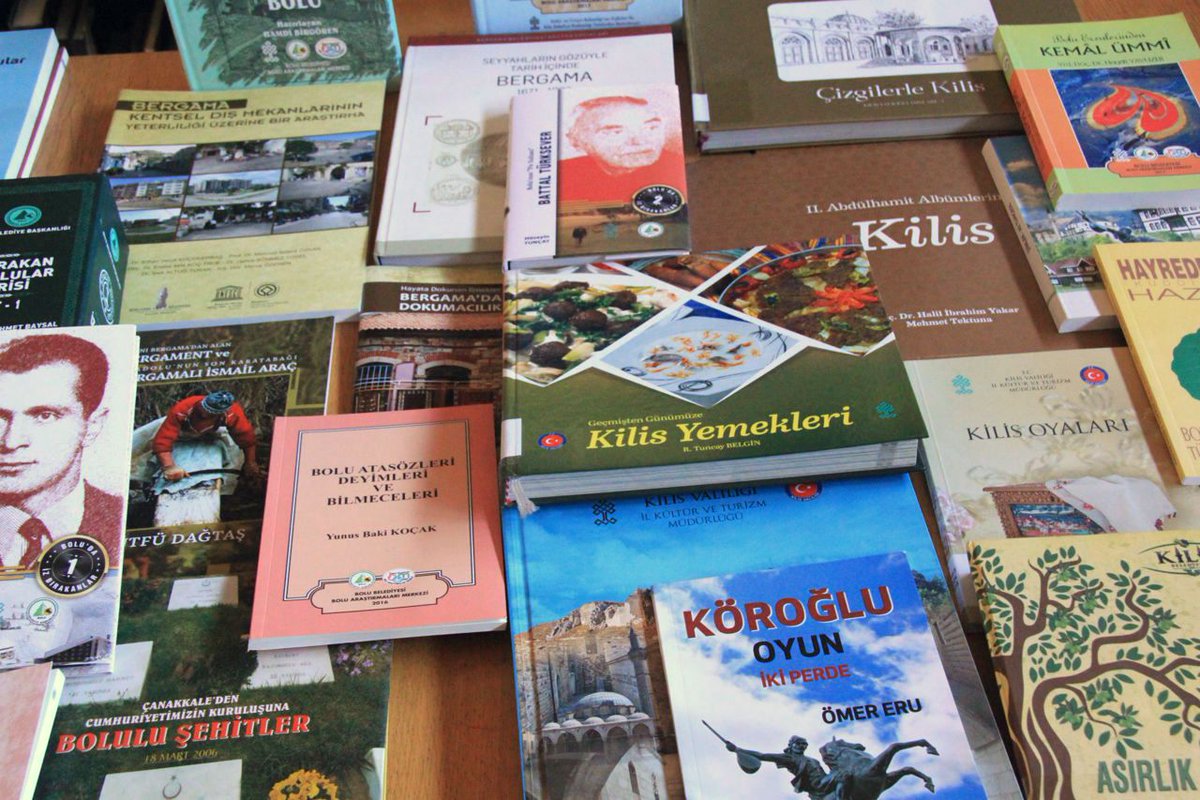 cekulvakfi's tweet photo. #CEKULBilgiBelgeMerkezi koleksiyonuna yeni kitaplar eklendi!Koleksiyonda 1700’ü aşkın yayın bulunuyor
Dijital Arşiv: https://t.co/h2DC3zQcE4 https://t.co/iXm8yH2WSa