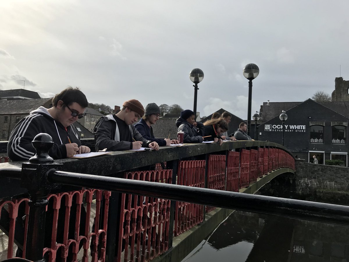 RiddlesdownGeo2's tweet image. @RiddlesdownC students completing an ethnographic sketch @FSCOrielton #Haverfordwest #RealGeography