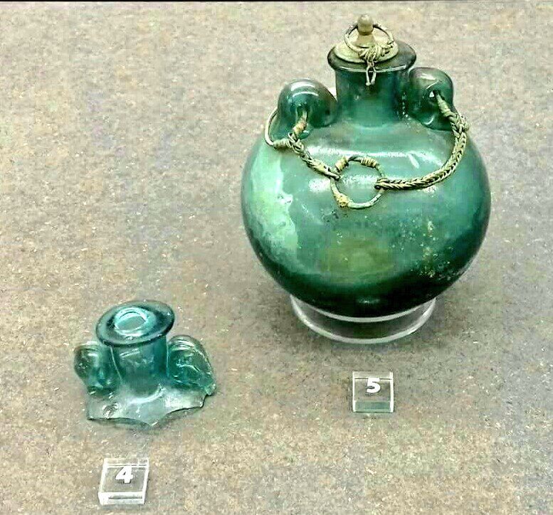 MAF_Firenze's tweet photo. #Pretiosavitrea, la nuova mostra del MAF, è un viaggio attraverso l'arte del vetro dalle origini all'età tardoantica https://t.co/Ehxb3ZePMq https://t.co/VAAoVQklJi