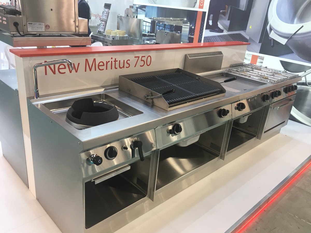 NayatiCooking's tweet photo. Launching our New Meritus 750 range at #host2017 https://t.co/BcNsWfp0wL
