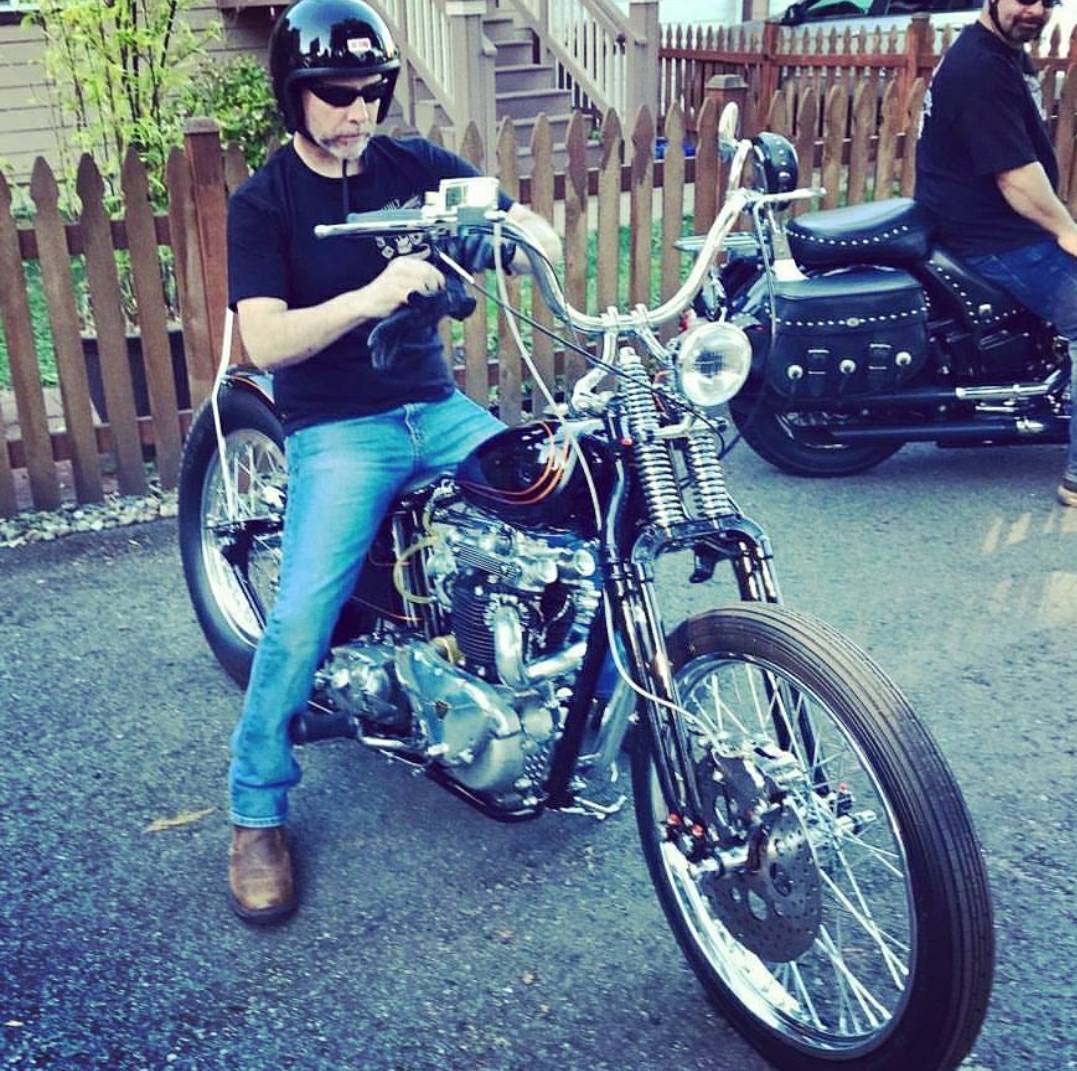 Tfactorymw's tweet photo. The #TFMW custom build, High Noon, made it's way home to Seattle where it's new owner, David, is wearing it out! #thefactorymetalworks https://t.co/9qMkkMsLEw