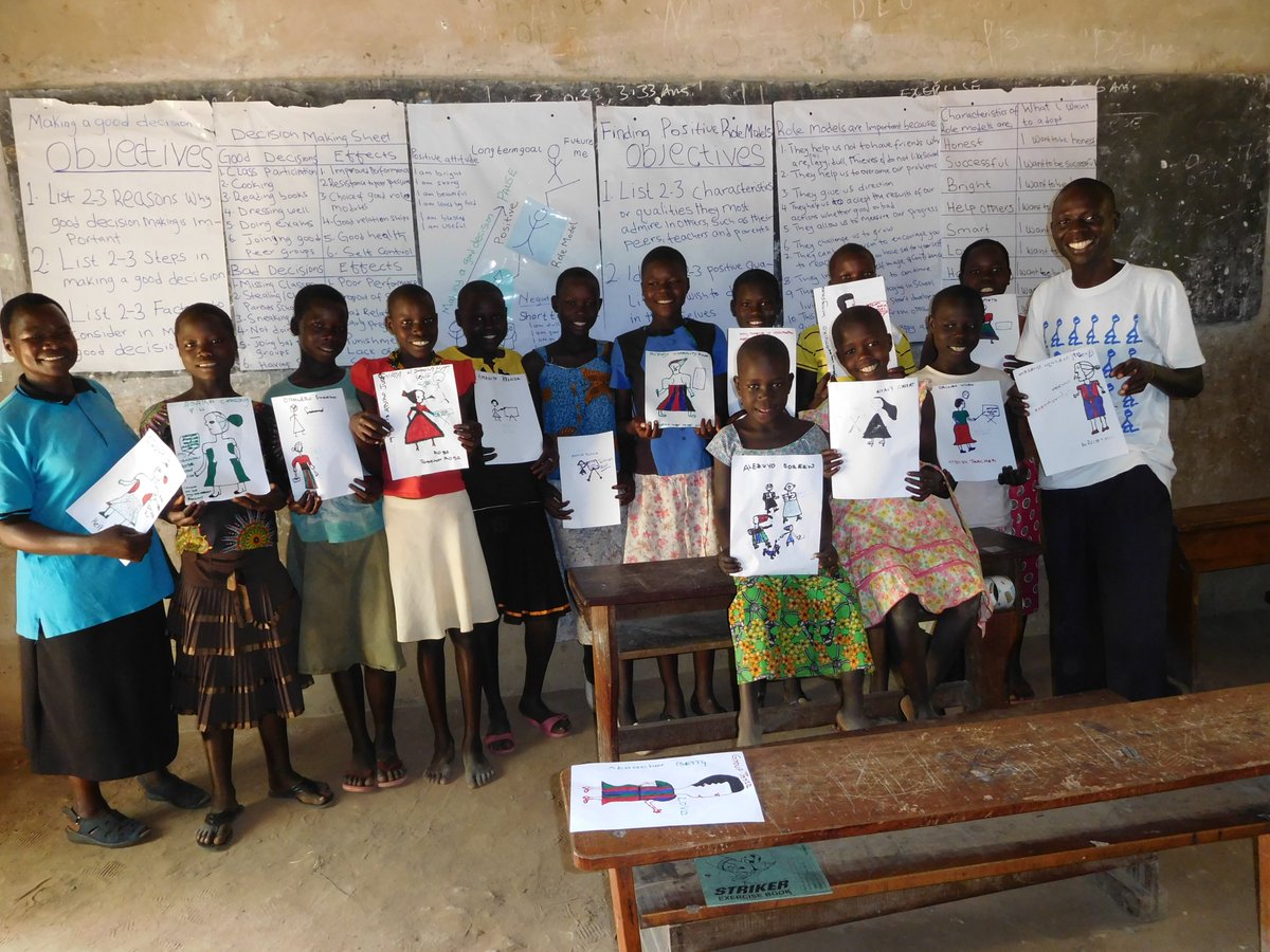 LifestitchesUG's tweet photo. #Positive self esteem #Lifestitches #AIDS Orphans makes good decisions so as to have healthy behaviors in our lives!! https://t.co/YPgMLw7lzR