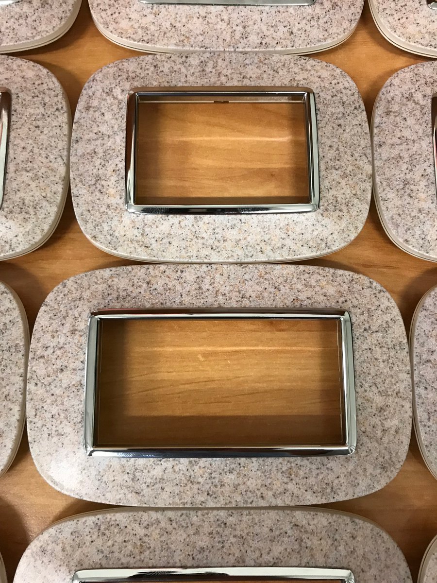 FunghoPlacche's tweet photo. Ordine pronto per la spedizione! 📦✅
Ricostruzione grafica di una placca non più in produzione.
https://t.co/Xwso3XVfNn
#funghoplacche https://t.co/9ecdtFlMaE