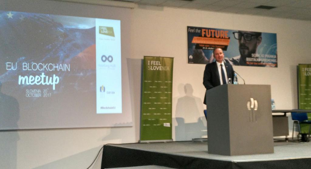 compellio's tweet photo. Accelerating transition to #circular economy w/ #blockchain enabled collaborations @TadejSlapnik 

#EUBlockchainMeetup #fintech #innovation https://t.co/AI4qtCGGC1